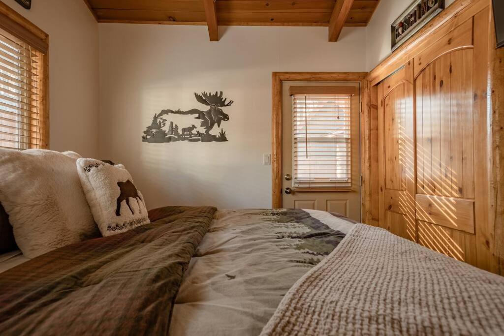 Hot Tub*Kids Room*Family Cabin Big Bear City Extérieur photo